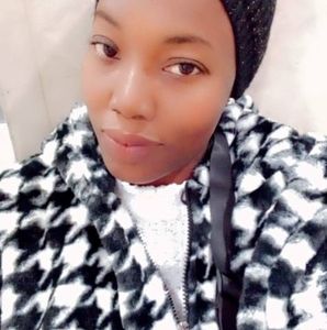 Meet your Posher, Aminata